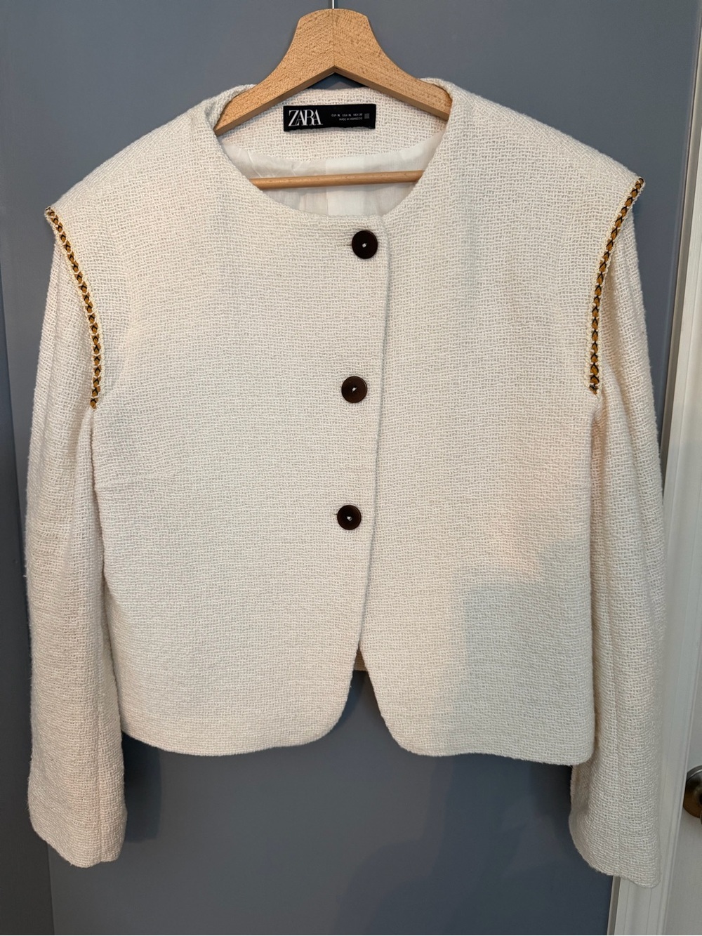 Zara Cream Textured Cropped Jacket